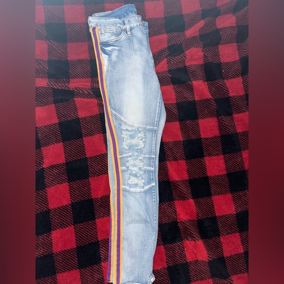 Light blue gold & purple stripped jeans - Picture 3 of 3